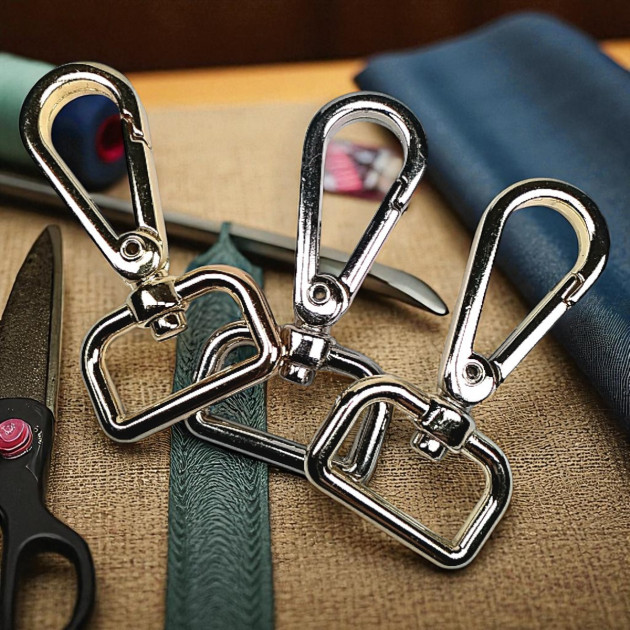 2 cm Almond Hook  Spring Swivel Hook AL004041