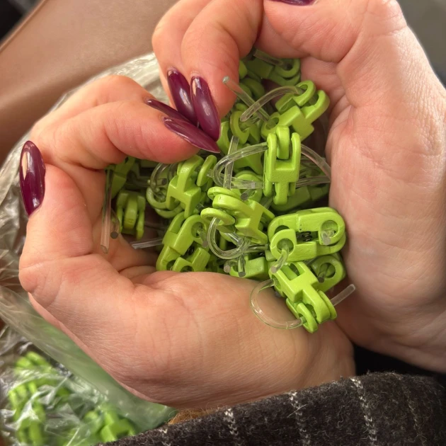 Metal Stoper 4,5 mm Delik Çaplı İki Delikli Fıstık Yeşili Estetik Model - Zamak Stoper CGT0001PROMO