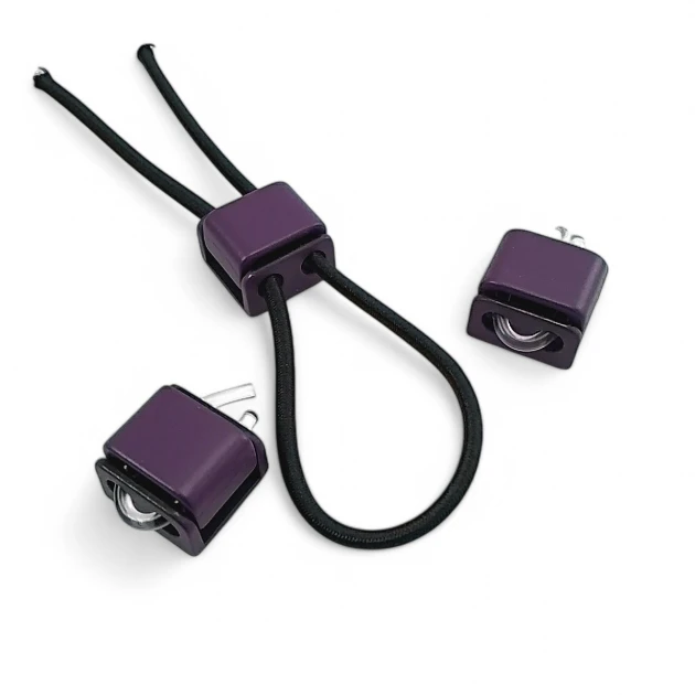 Metal Cube Stopper with Two Holes, 4 mm Hole Diameter, Top Press - Elegant and Aesthetic Model Stopper CGT0009