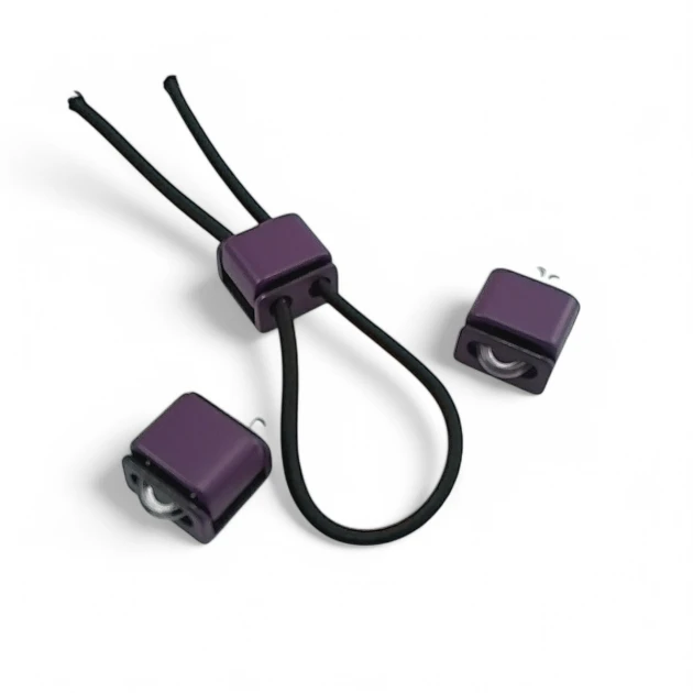 Metal Cube Stopper with Two Holes, 4 mm Hole Diameter, Top Press - Elegant and Aesthetic Model Stopper CGT0009