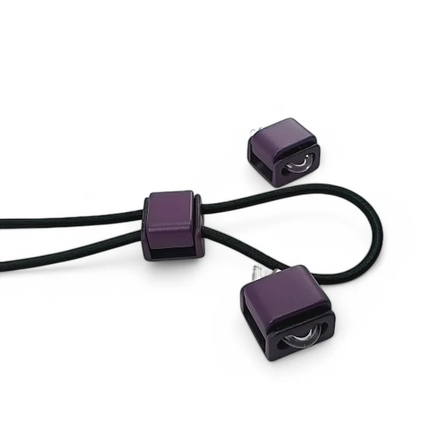 Metal Cube Stopper with Two Holes, 4 mm Hole Diameter, Top Press - Elegant and Aesthetic Model Stopper CGT0009