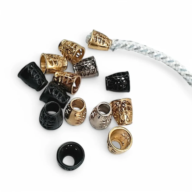 6 mm Kordon Girişli Metal Bağ Ucu Çan Model Desenli Ve Estetik Tasarımlı E 1173