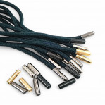 Metal Cord End 2 cm with 4.4 mm Opening E 2092