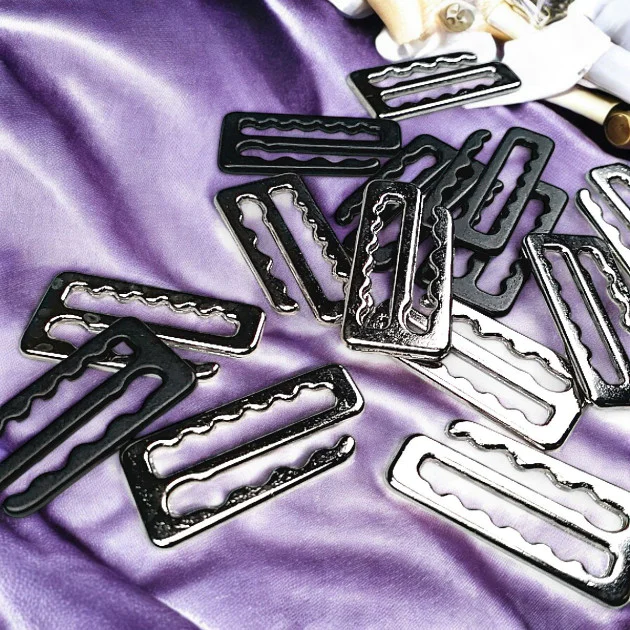 Hook 2 cm - 0,79" Internal Size Threaded Hook Buckle E 2303