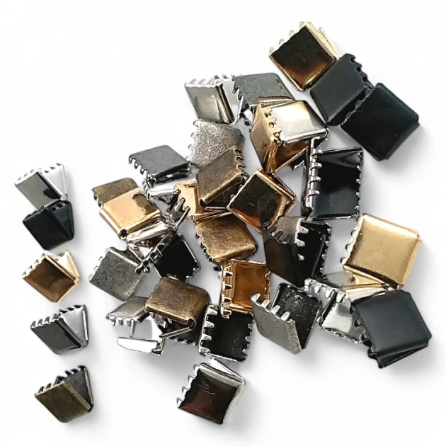 Pinch Cord End 11 mm x 8.4 mm - Closed Edge Pinch Cord End Brass DGK0010K