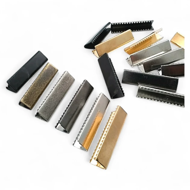 Pinch Cord End 30 mm x 8.4 mm - Open Edge Pinch Cord End Brass DGK0030