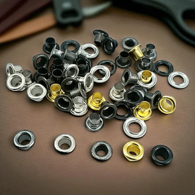 9/64" Brass 3,6 mm Curved Eyelet (500 Pcs/Pack) ERB0017PR