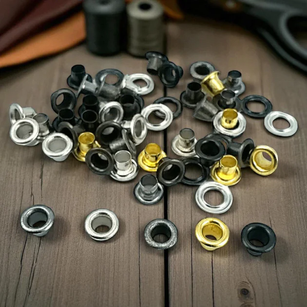 9/64" Brass 3,6 mm Curved Eyelet (500 Pcs/Pack) ERB0017PR