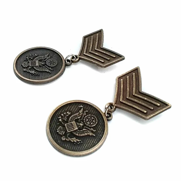 6 cm Antique Brass-Tone Emblem Medal Brooch BRS0002