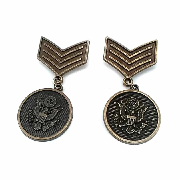 6 cm Antique Brass-Tone Emblem Medal Brooch BRS0002
