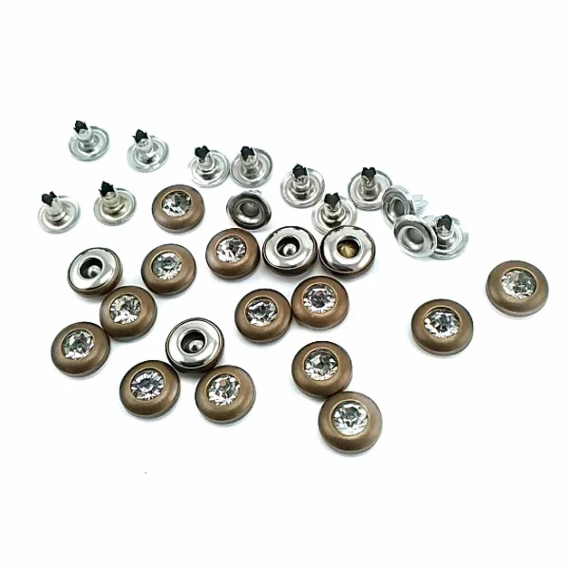 Rhinestone Rivet9 mm 14 L  (250 pcs / Package) R0014