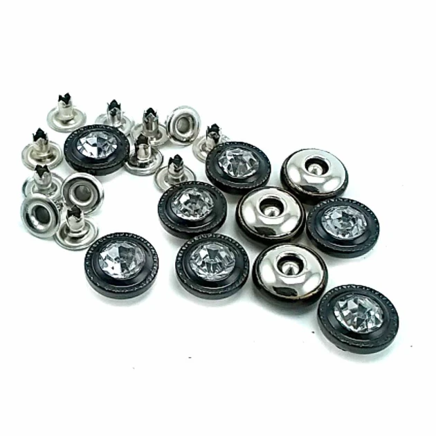 Glass Stone Rivet 12 mm with elegant design