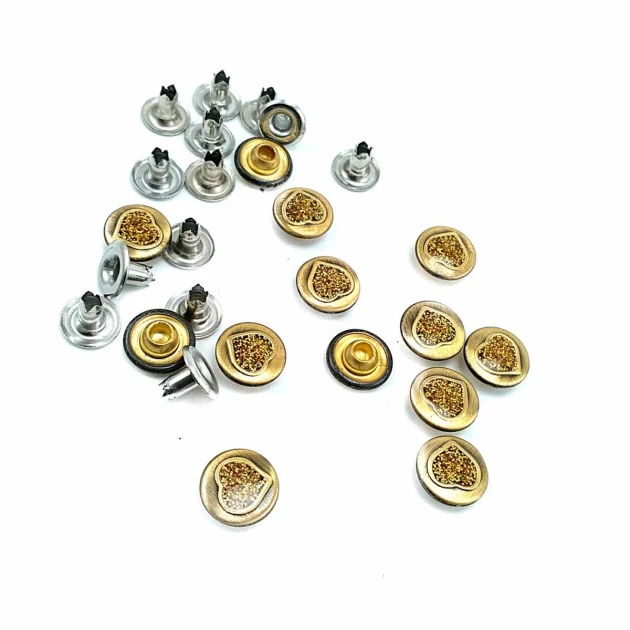 Heart Design Silvery Sheet Rivet 10 mm