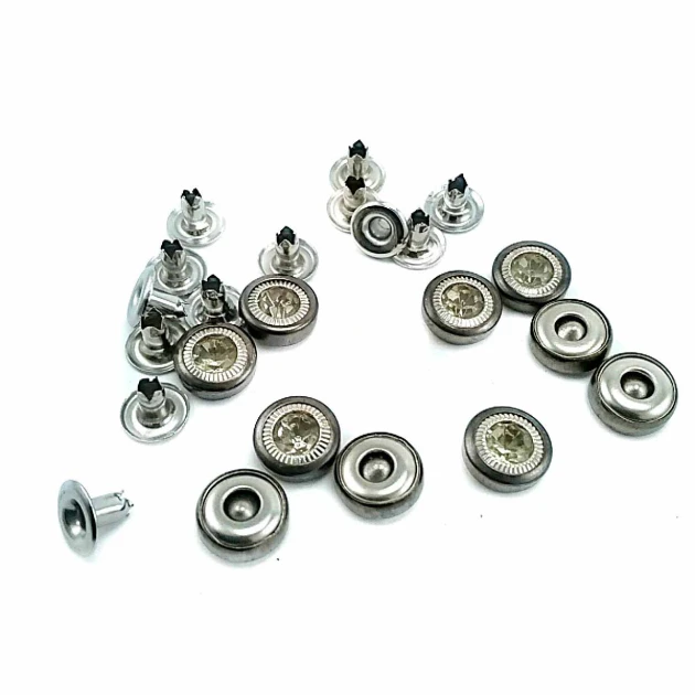 Rhinetone Rivet 8 mm in Steel
