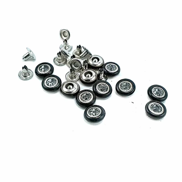 Rhinestone Rivet 10 mm 16 L - 250 pcs