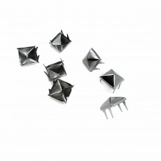 8 mm Punk Spikes Spots  Studs  Pyramid Shape (250 Pcs / Package) TR0018