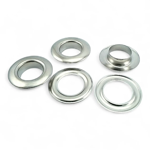 11/16" Brass 17,3 mm Curved Eyelet ERB0031PR