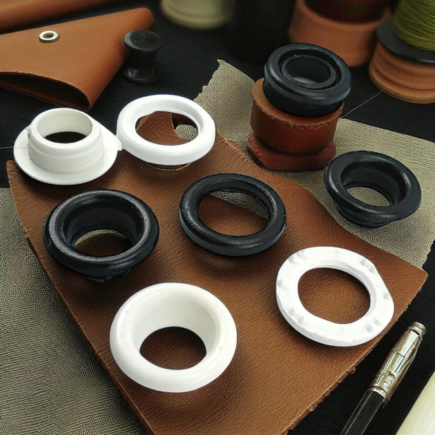 Plastic 8,5 mm Eyelet 21/64" (500 Pcs/Pack) HZR0005PL