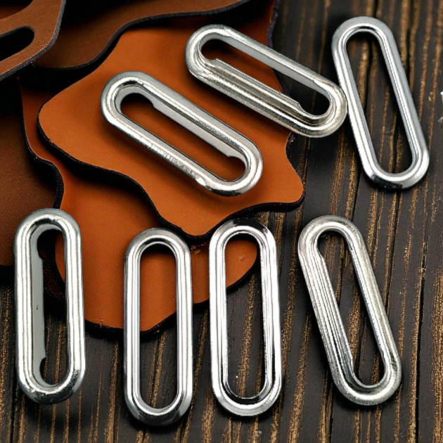 3 cm Oval Eyelet 1 ³/₁₆Brass EROV0030PR