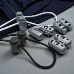 Two-Hole Plastic Stopper with Middle Interlocking, Top Press, 5 mm Hole Diameter, H002308