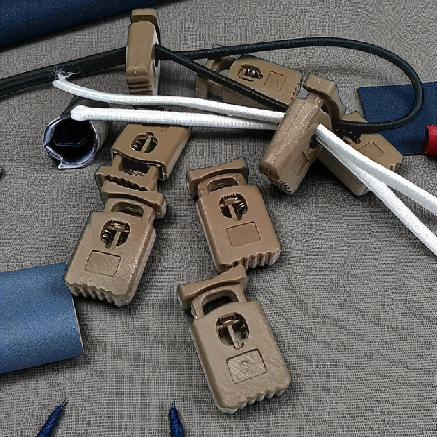 Single Hole Plastic Stopper 9 mm Hole Diameter Top Press H003611