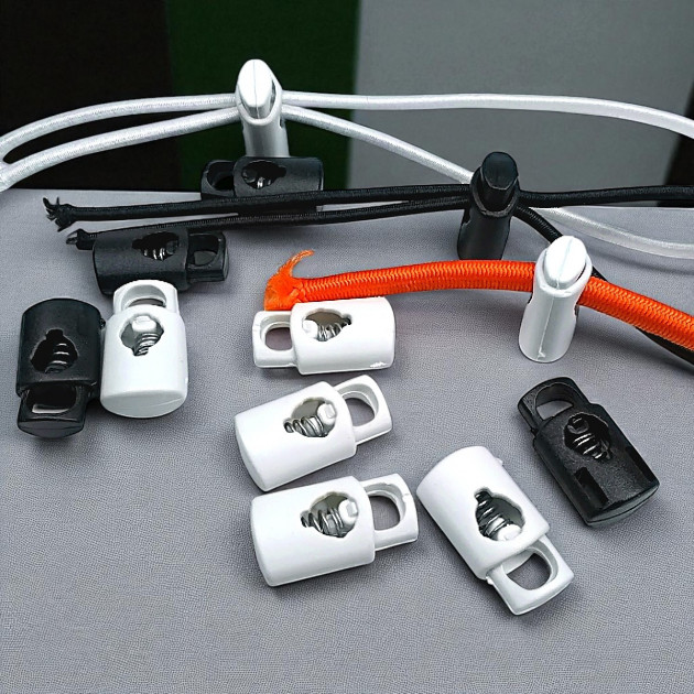 Single Hole Plastic Stopper  7 mm Hole Diameter Top Press H005026