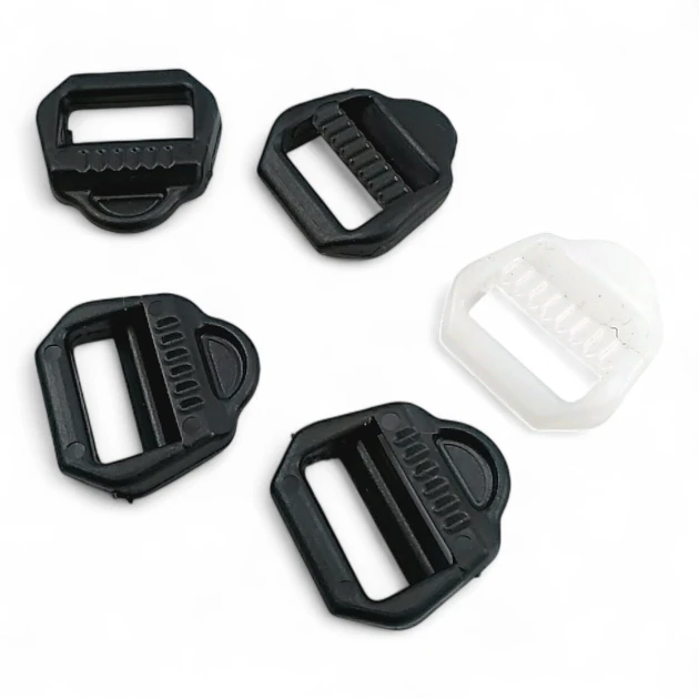 1.5 cm  -0,60" Bag Strap Adjustment Buckle Plastic Ladder Buckle H008013