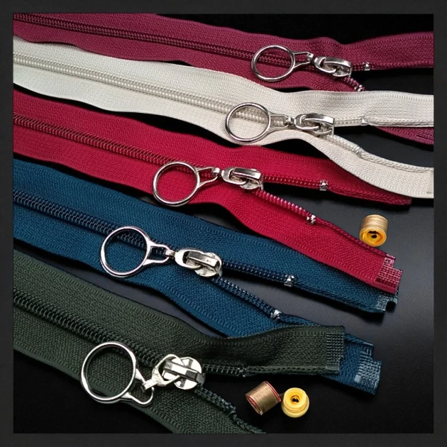 47 cm #5  Nylon Coat Zipper – Open End (Separate) ZPHSN0047T10