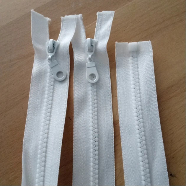 28 cm Type 6 Nylon Coat Zipper – Open End (Separate) ZPHSN0028T6