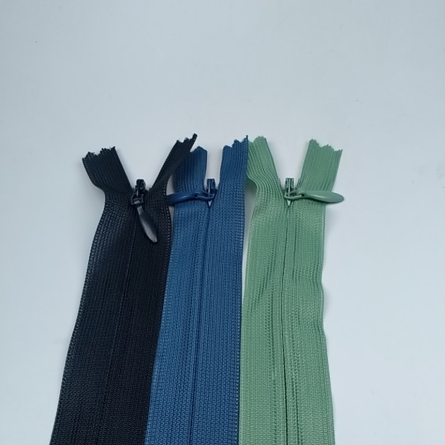 40 cm Closed End (Bottom) Hidden Tulle Zipper ZPHSN0040TUL 40 cm Closed End (Bottom) Hidden Tulle Zipper ZPHSN0040TUL