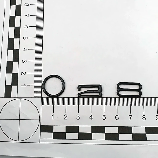 15 mm (0.6 inch) Bra Hook - Metal Nylon Coated PIR750015