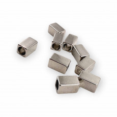 Hole Entry 2.5 mm - 0,10"  Cord End Shape 6 x 10 mm PBB0018