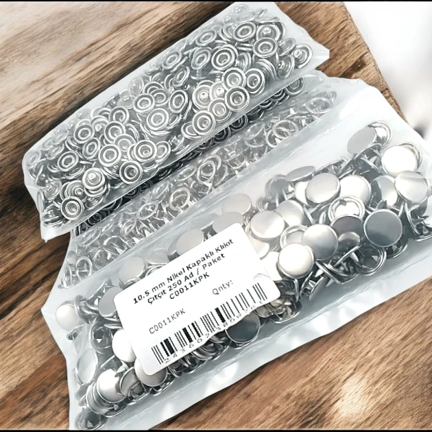 10.5 mm Stainless Steel Nickel-Plated Snap Fasteners, 250 Pieces/Pack C0011KP