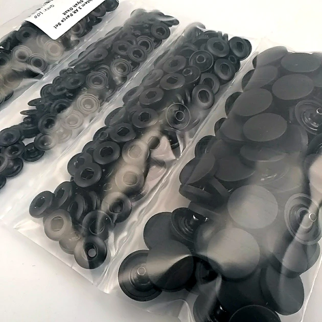 17 mm - 0,67" Black Plastic Cap Snap Fastener Set with 100 pieces/pack ERC0017PLSiyah
