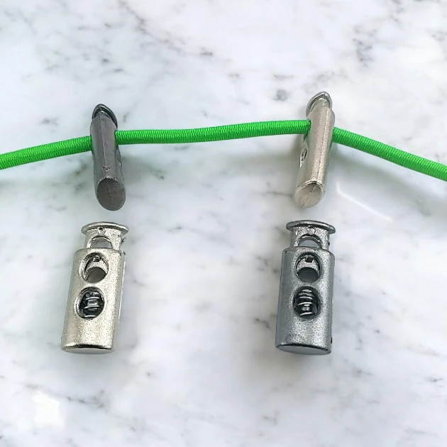 Plastik Stoper İki Delikli 4 mm Delik Çaplı 50 Adet/Paket H005009PPromo