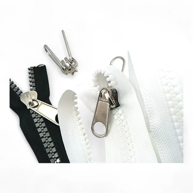 Canvas Zipper - Tent Zipper #9 Molded Chunky Zipper SB009SERITT9