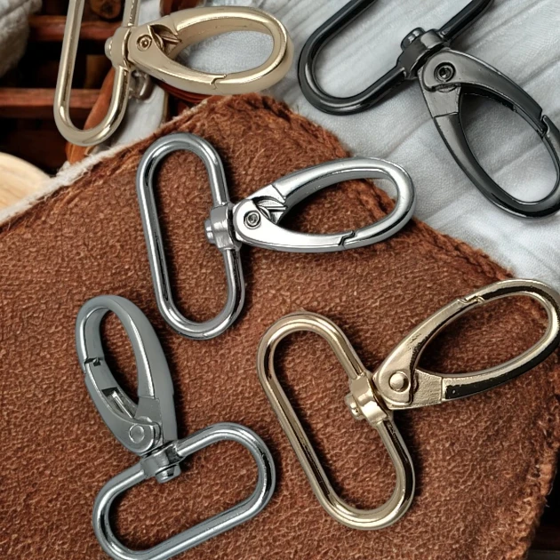 3 cm Scorpion Hook - Bag Hanger Hook - Spring Swivel Hook Special Coating Color S1759