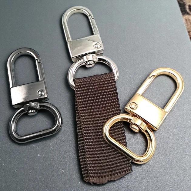 2 cm - 0,79" Spring Swivel Hook - Lock Hook Big Size Parrot Hook SB 10208