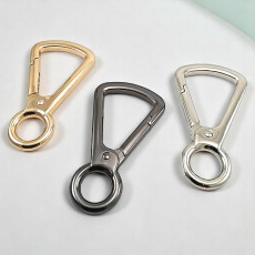 Bag Hook Triangle Model - Keychain Hook SB 13896