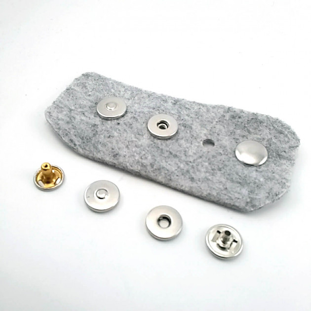 Magnetic Snap Fastener 12.5 mm Curved Brass Set of 4 ERMK0125PR