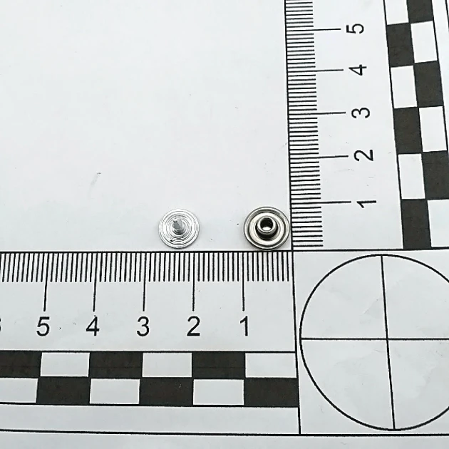 9.5 mm Rivet ( 0,35 in) Brass with Cap Nail ERPER095PRKAP