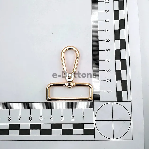 Parrot Hook 37 mm Almond Hook - Spring Swivel Hook A 582