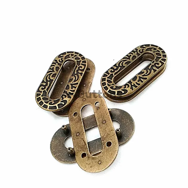 Eyelet 28 x 40 mm Oval Edge Decorative Patterned Eyelet E 664
