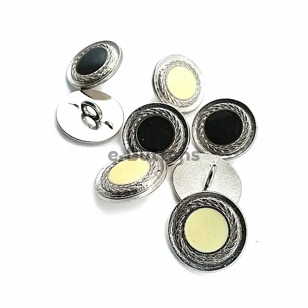 Footed Button Edges Patterned Center Enamel 16 mm - 26 Size D 0008