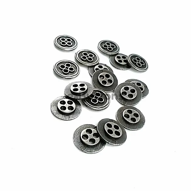 Metal Four-Hole Button 13 mm - 21 Size D 0026
