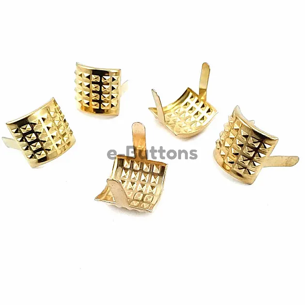 17 x 17.50  mm Piramit Desenli Metal Fiyonk ( 250 Ad/Paket) F0005