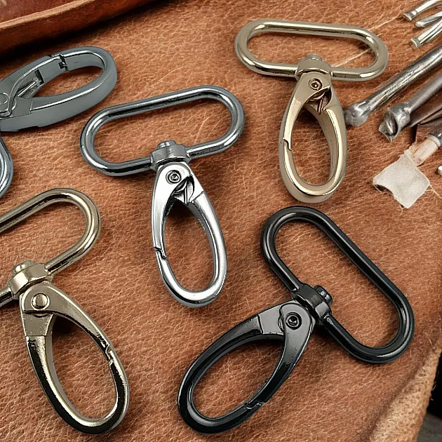 3 cm Scorpion Hook - Bag Hanger Hook - Spring Swivel Hook Special Coating Color S1759
