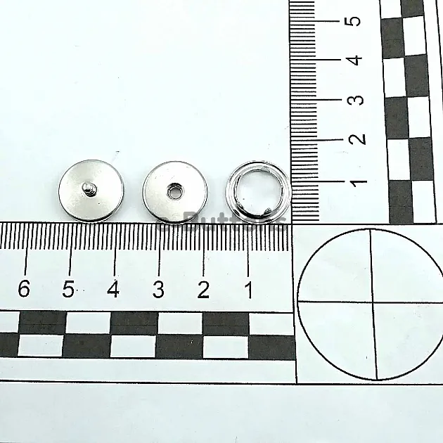 Brass Prong Snap Fastenersa Button 250 pcs Deluxe Series PRV10R300 Brass Prong Snap Fastenersa Button 250 pcs Deluxe Series PRV10R300