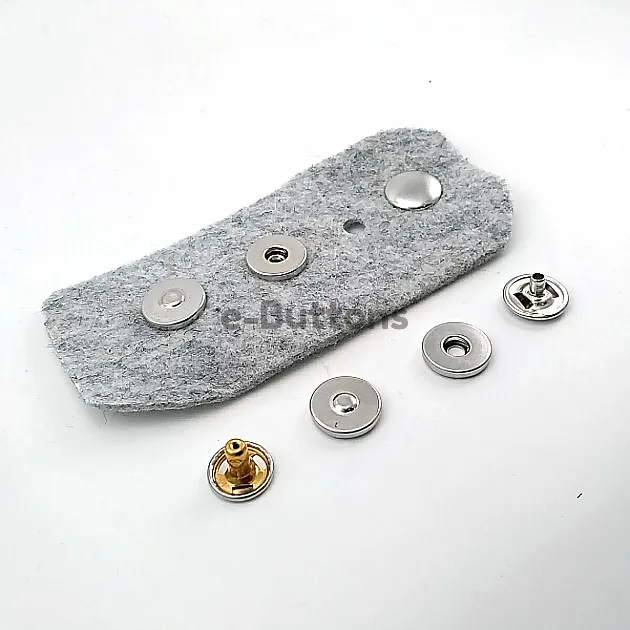 Magnetic Snap Buttons 18 mm Curved Brass Set of 4 ERMK018PR