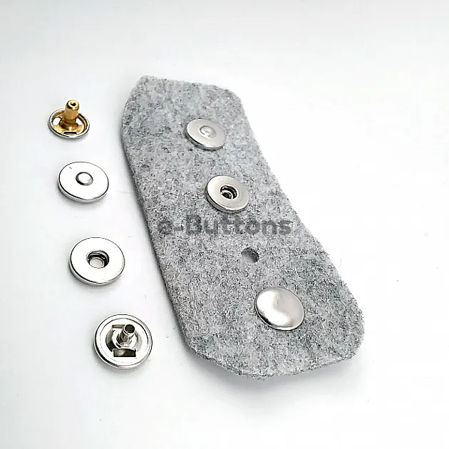 Magnetic Snap Buttons 18 mm Curved Brass Set of 4 ERMK018PR